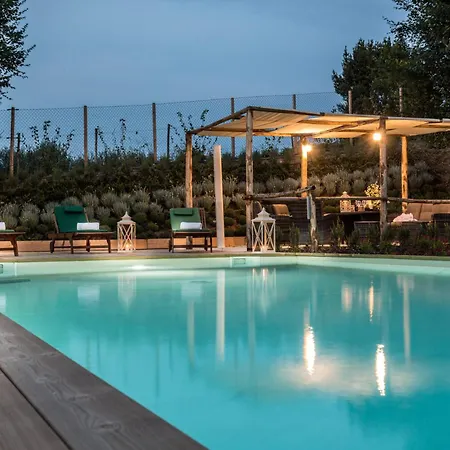 Sul Fiume Romantic With Pool ルッカ